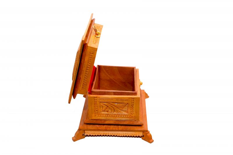 818212937721060ffaa6b9d7d66.84251709