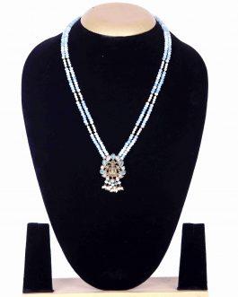 Semi precious Aquamarin with pendent