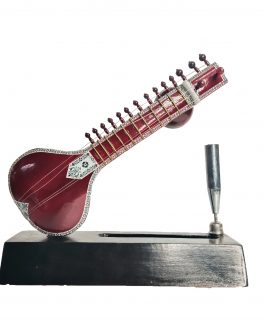 Penstand with Sitar