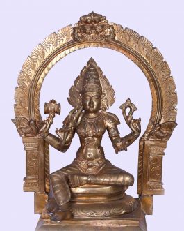 Bronze 24 inch Kalaiamman Sitting with Thiruvatchi
