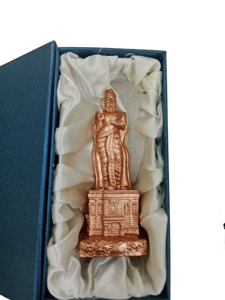 8b1bd126-5261-4e5d-ad77-588e6c48ad7f_removalai_preview